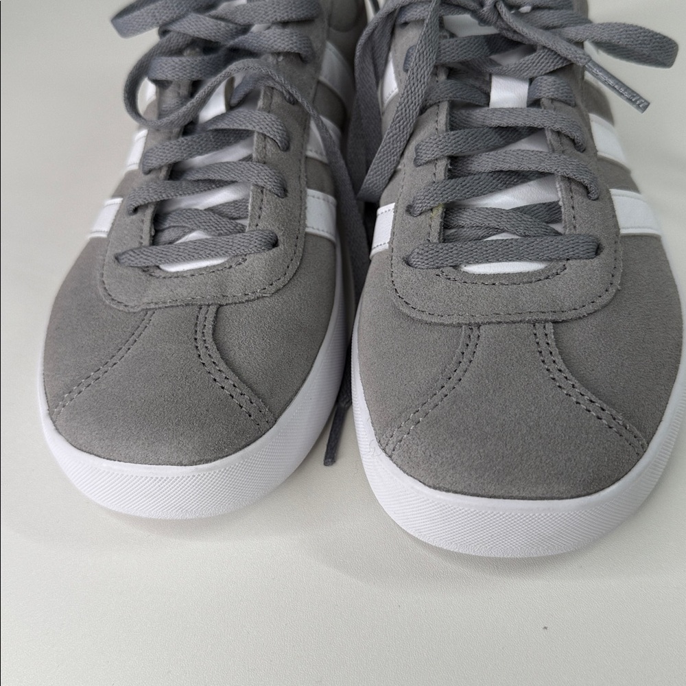 adidas VL Court 3.0 Kids' Tennis Shoes grey and white signature stripe sneakers - Picture 2 of 8